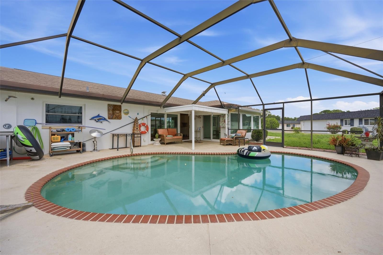 DEL WEBBS SUN CITY FLORIDA UN - Residential