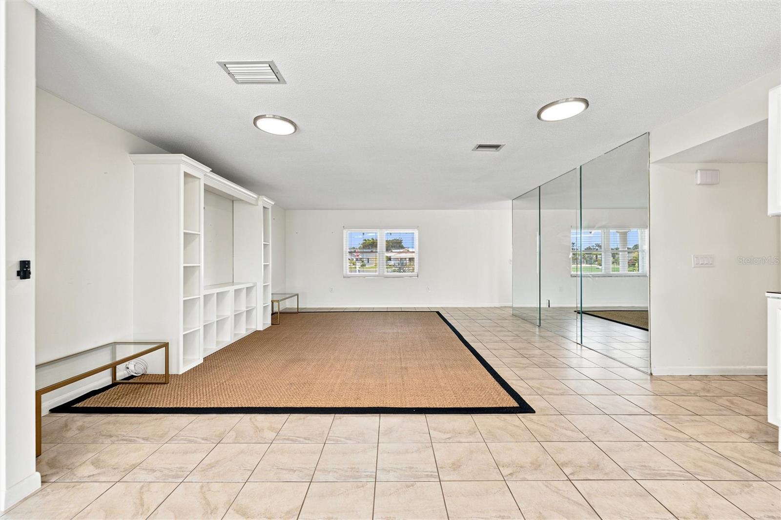 DEL WEBBS SUN CITY FLORIDA UN - Residential