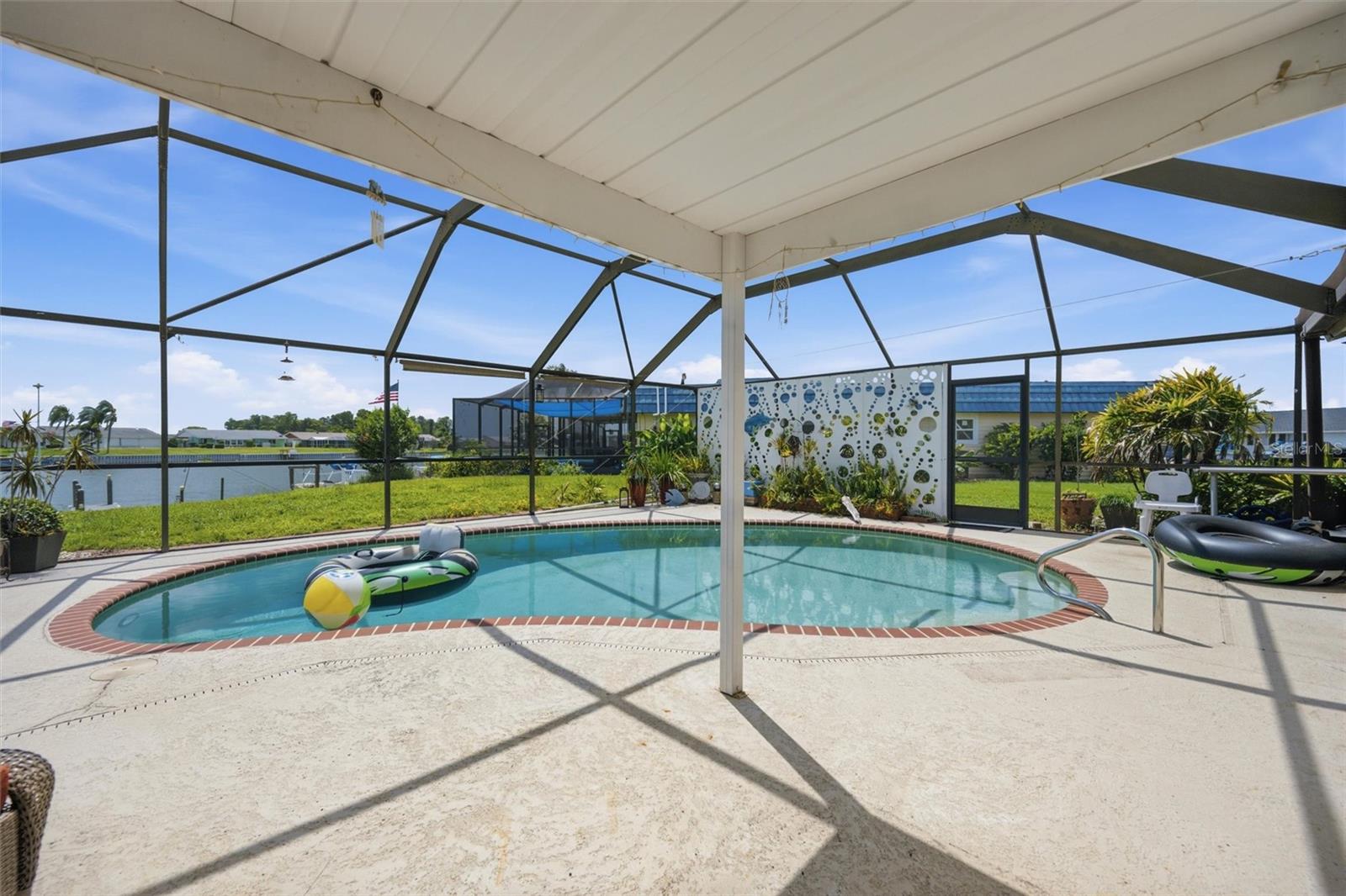 DEL WEBBS SUN CITY FLORIDA UN - Residential