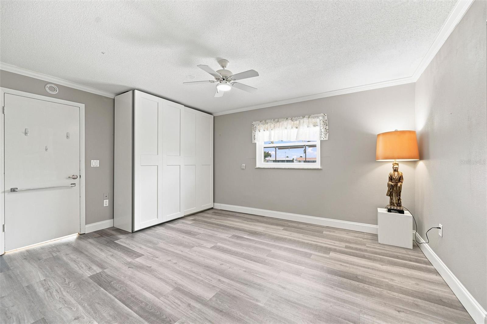 DEL WEBBS SUN CITY FLORIDA UN - Residential