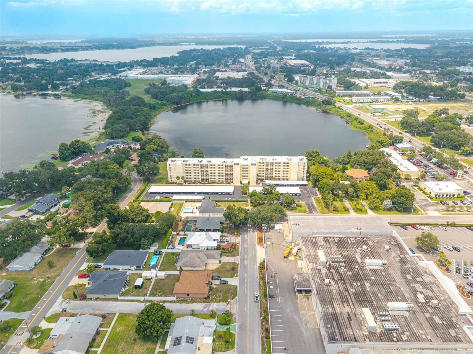 SPRING LAKE TOWERS - Residential