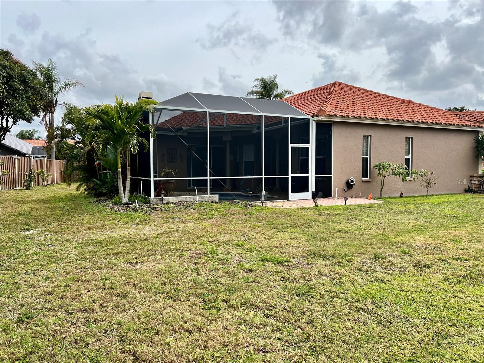 THE TRAILS PH II-A - Residential Lease