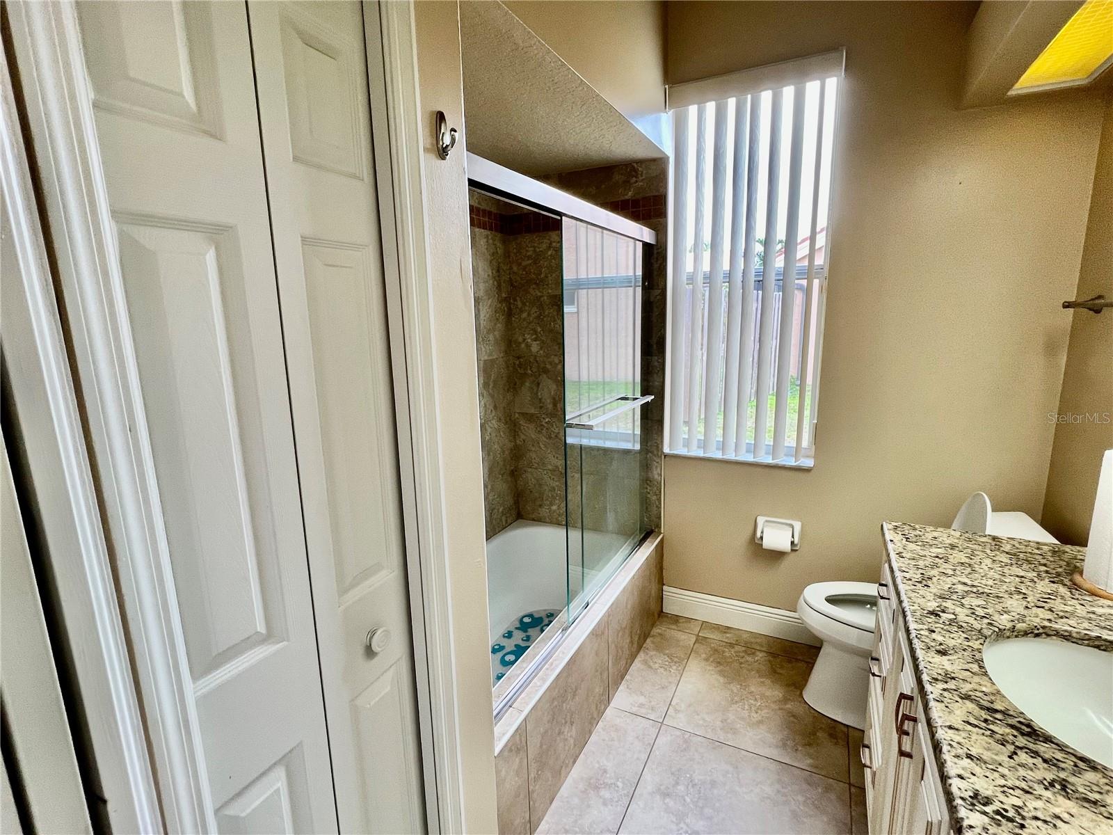 THE TRAILS PH II-A - Residential Lease