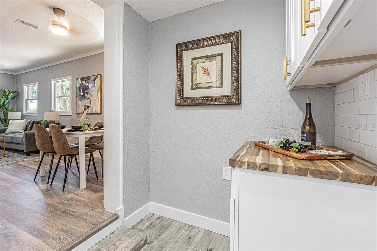SULPHUR SPGS ADD - Residential
