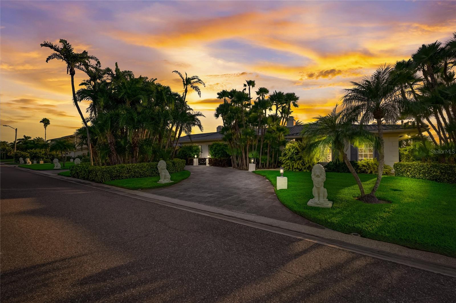 BAYWAY ISLES - Residential