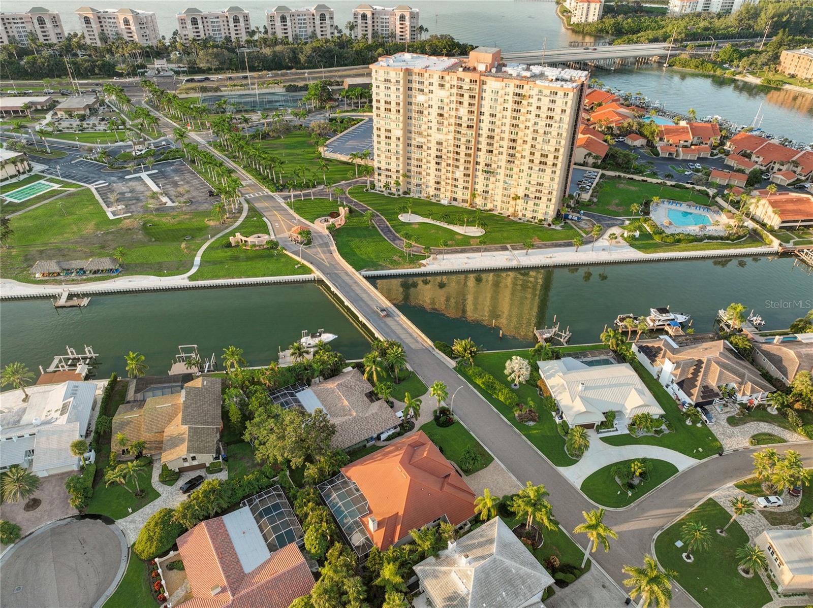 BAYWAY ISLES - Residential