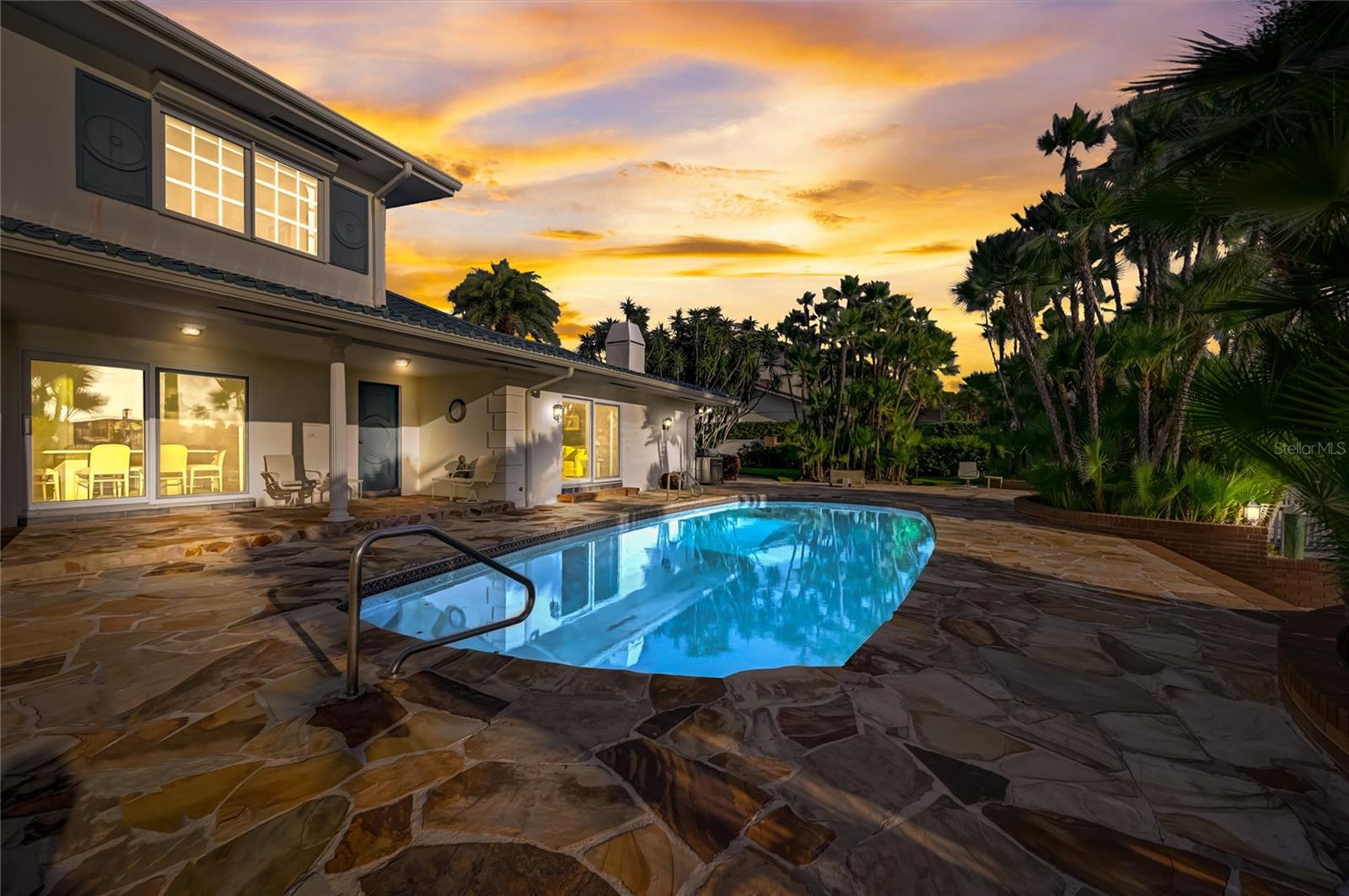 BAYWAY ISLES - Residential