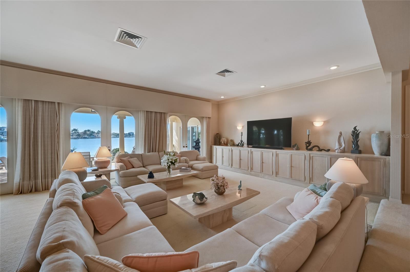 BAYWAY ISLES - Residential