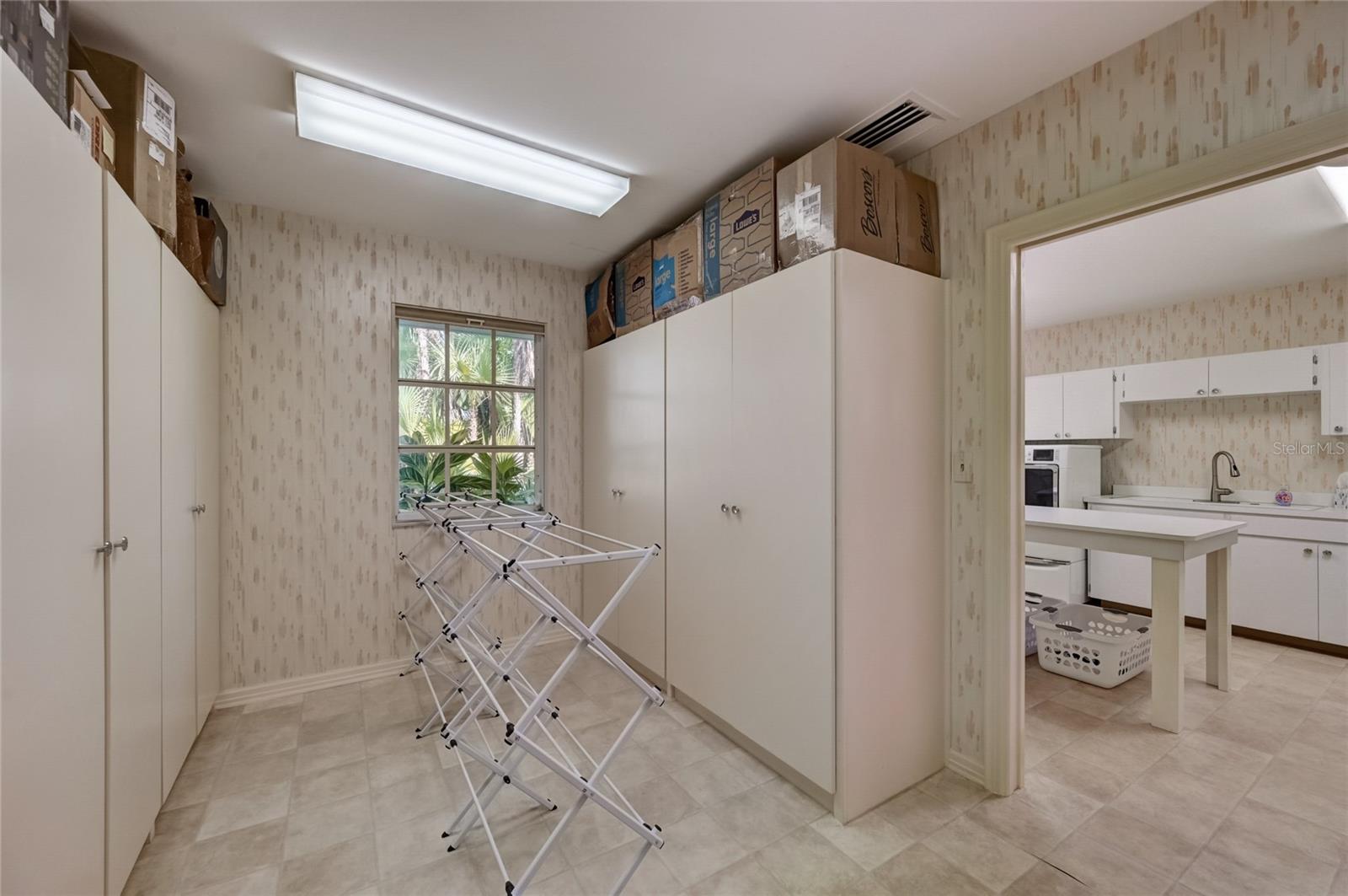 BAYWAY ISLES - Residential