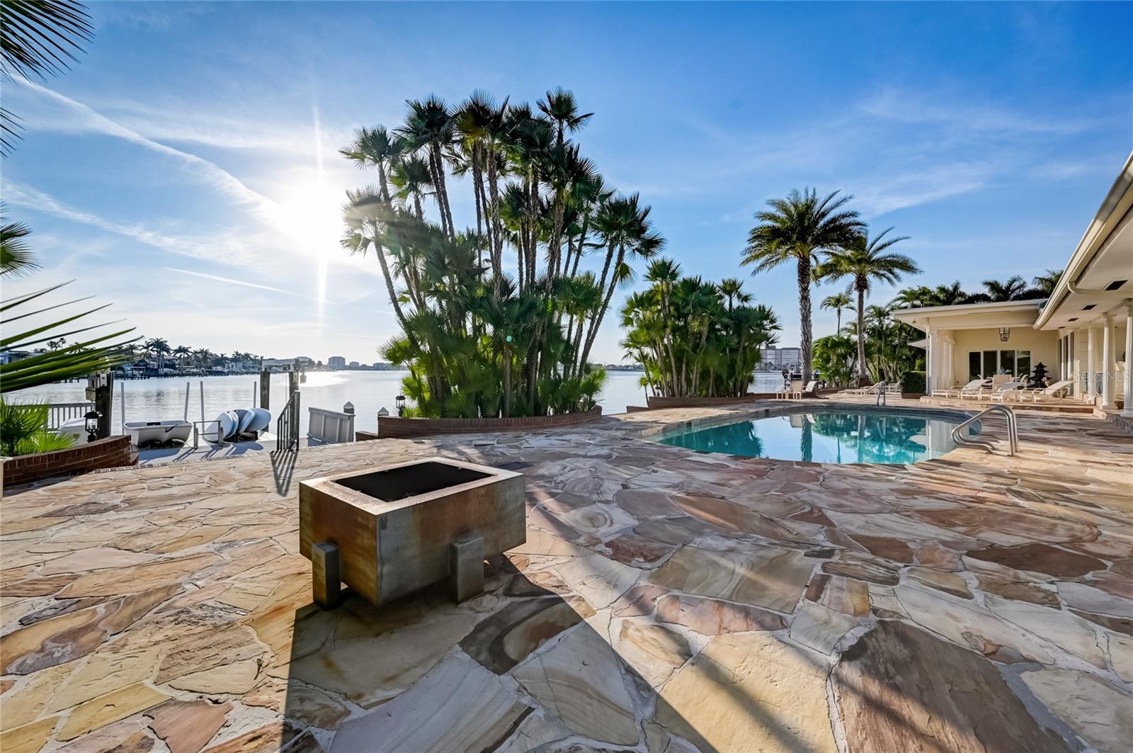 BAYWAY ISLES - Residential