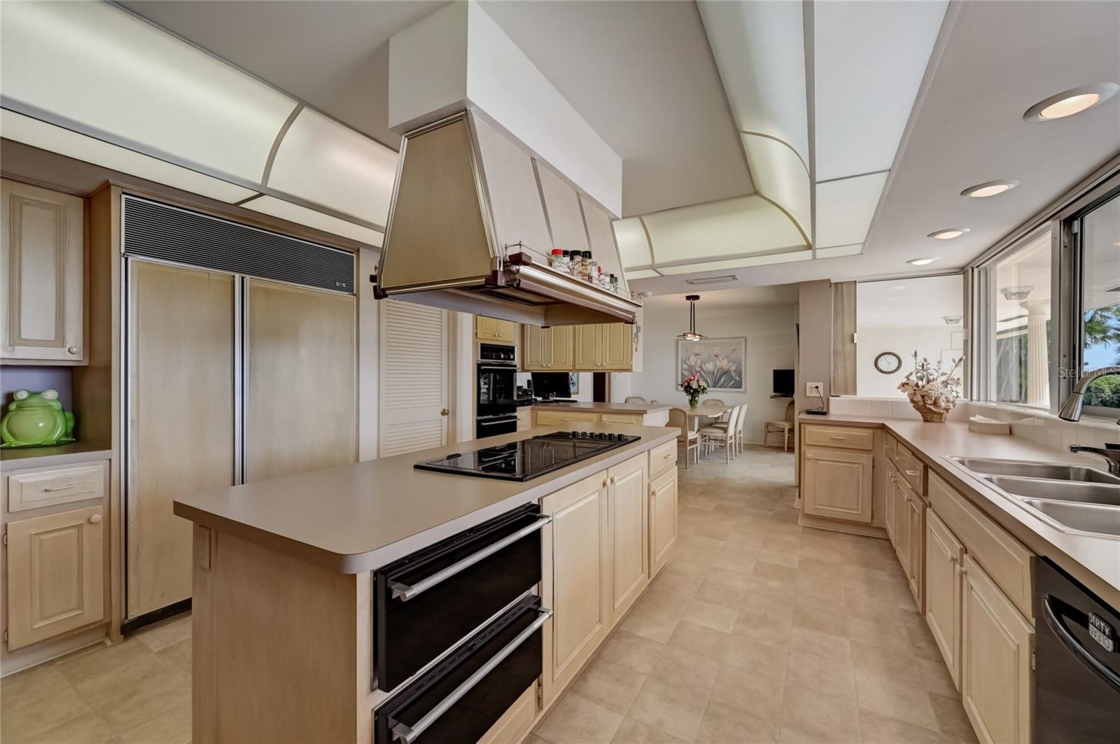 BAYWAY ISLES - Residential