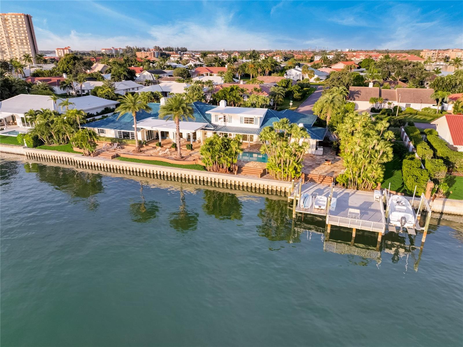 BAYWAY ISLES - Residential