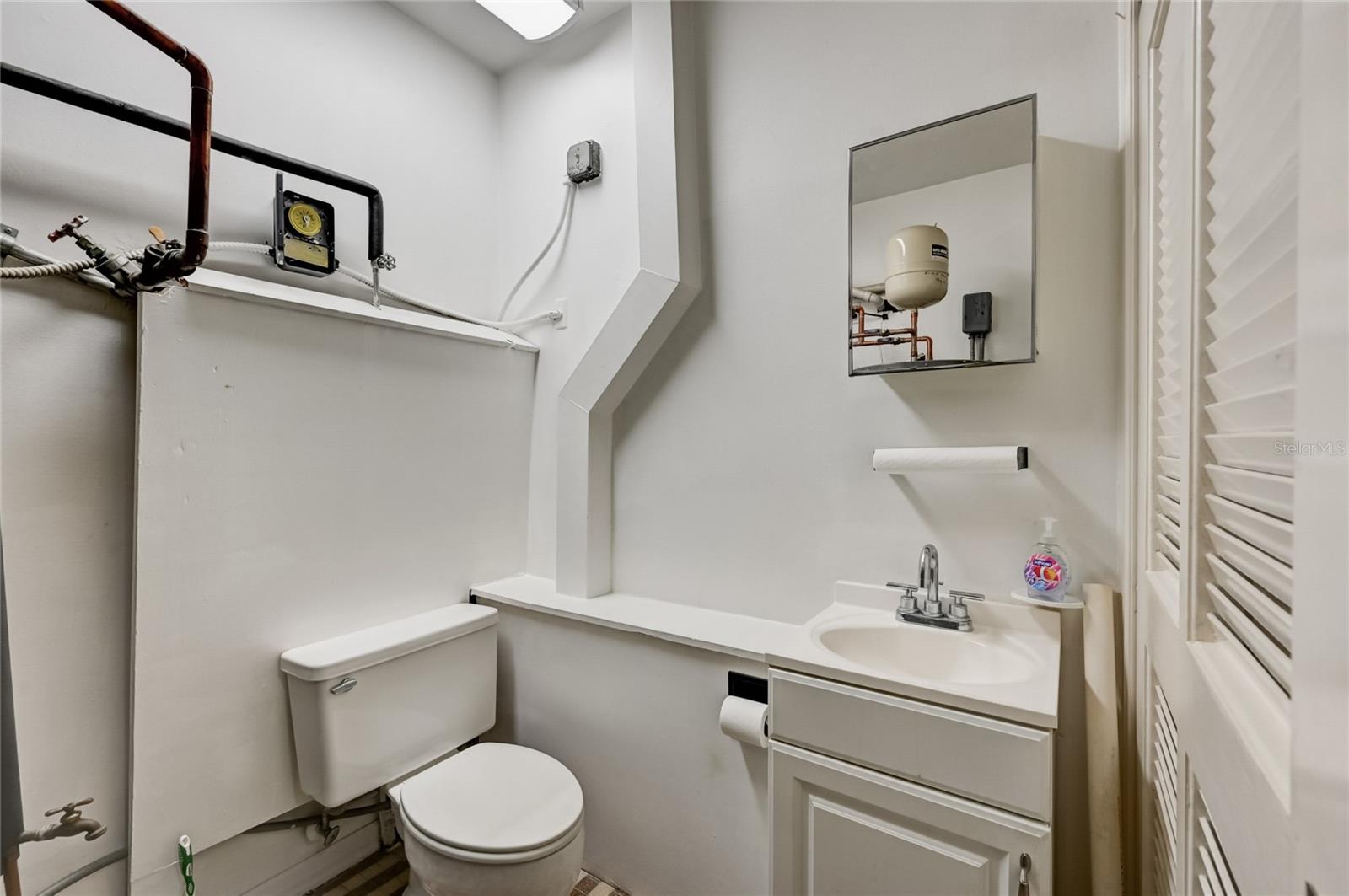 BAYWAY ISLES - Residential