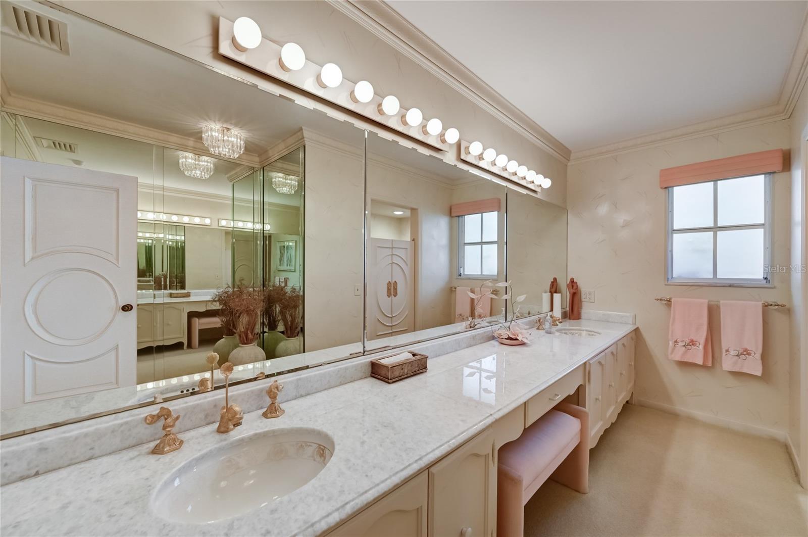 BAYWAY ISLES - Residential