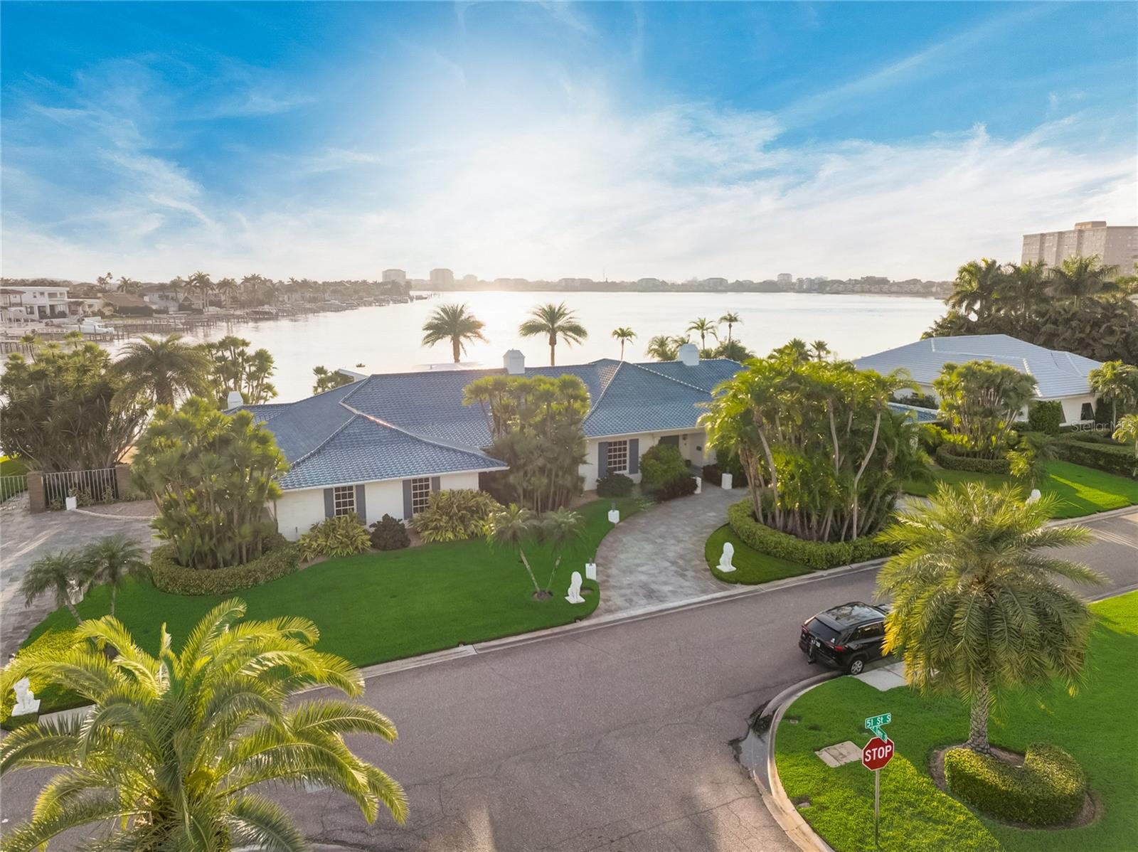 BAYWAY ISLES - Residential