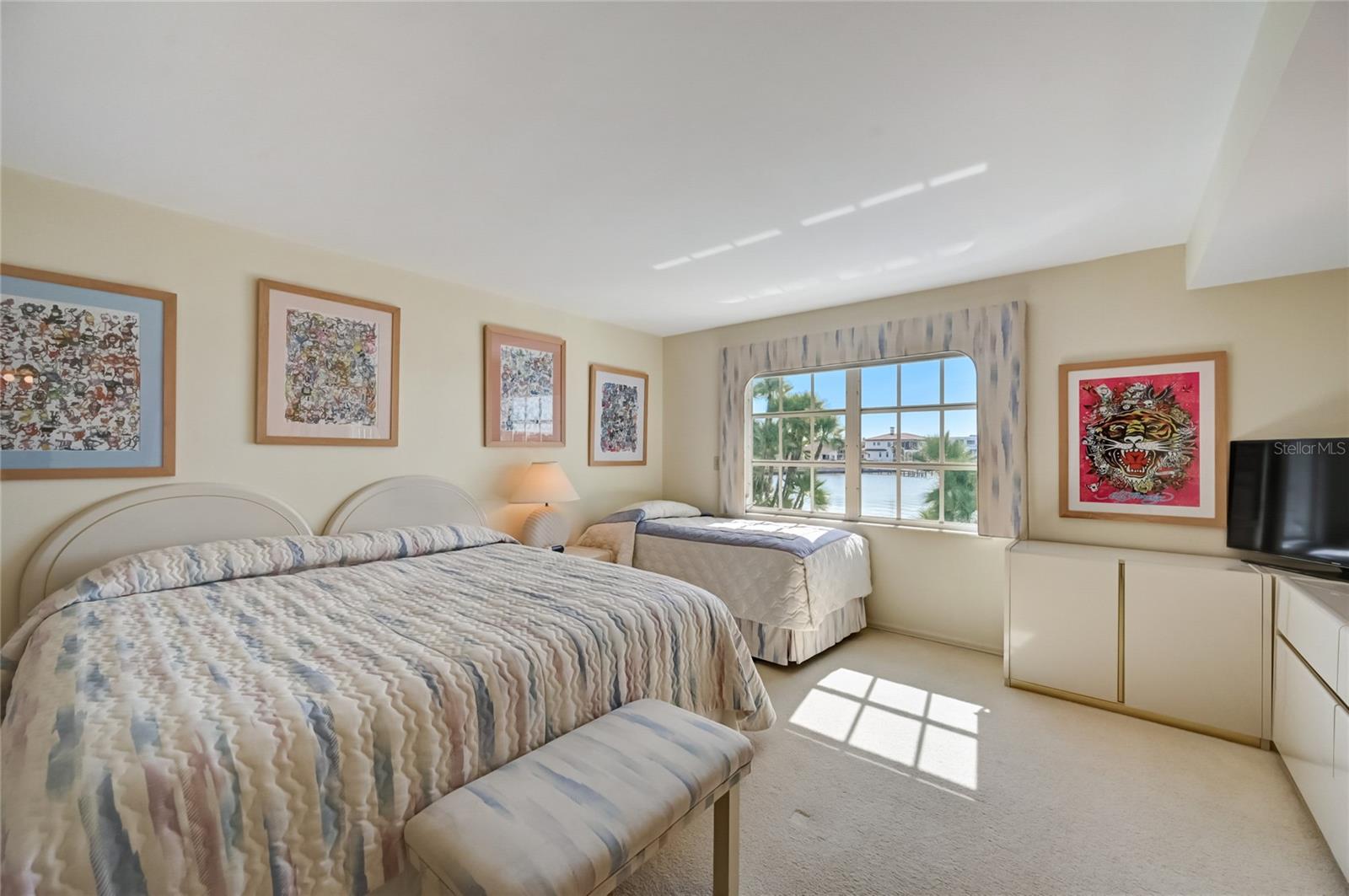 BAYWAY ISLES - Residential