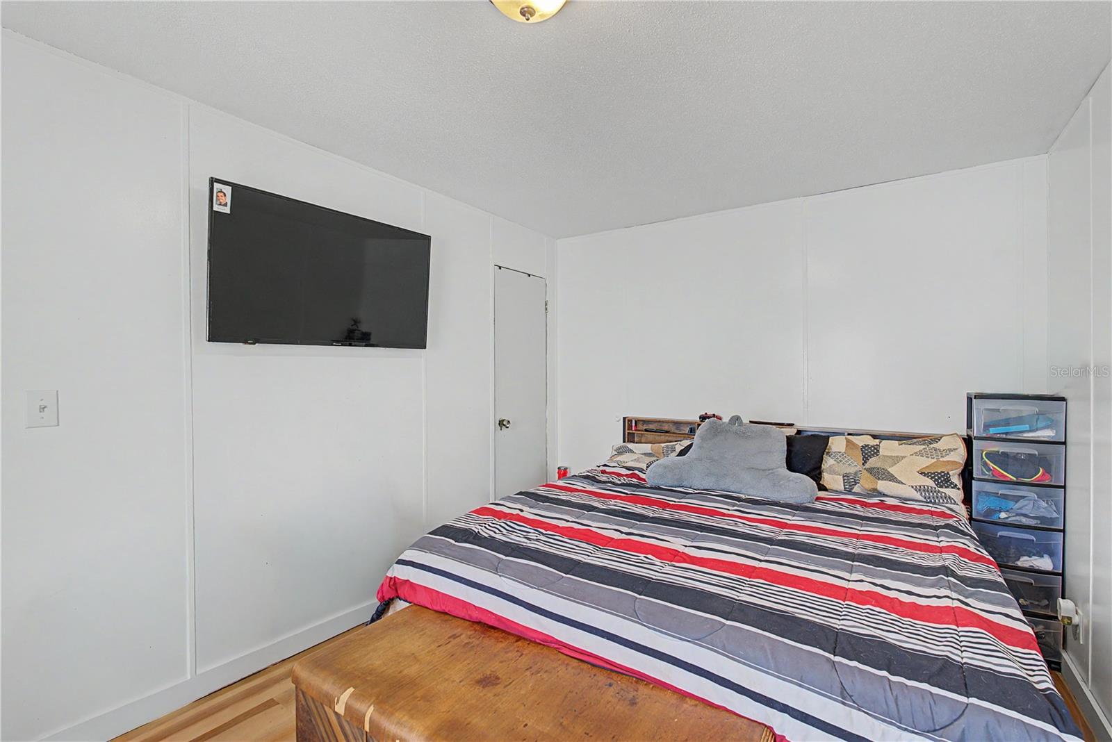 CRYSTAL ACRES - Residential