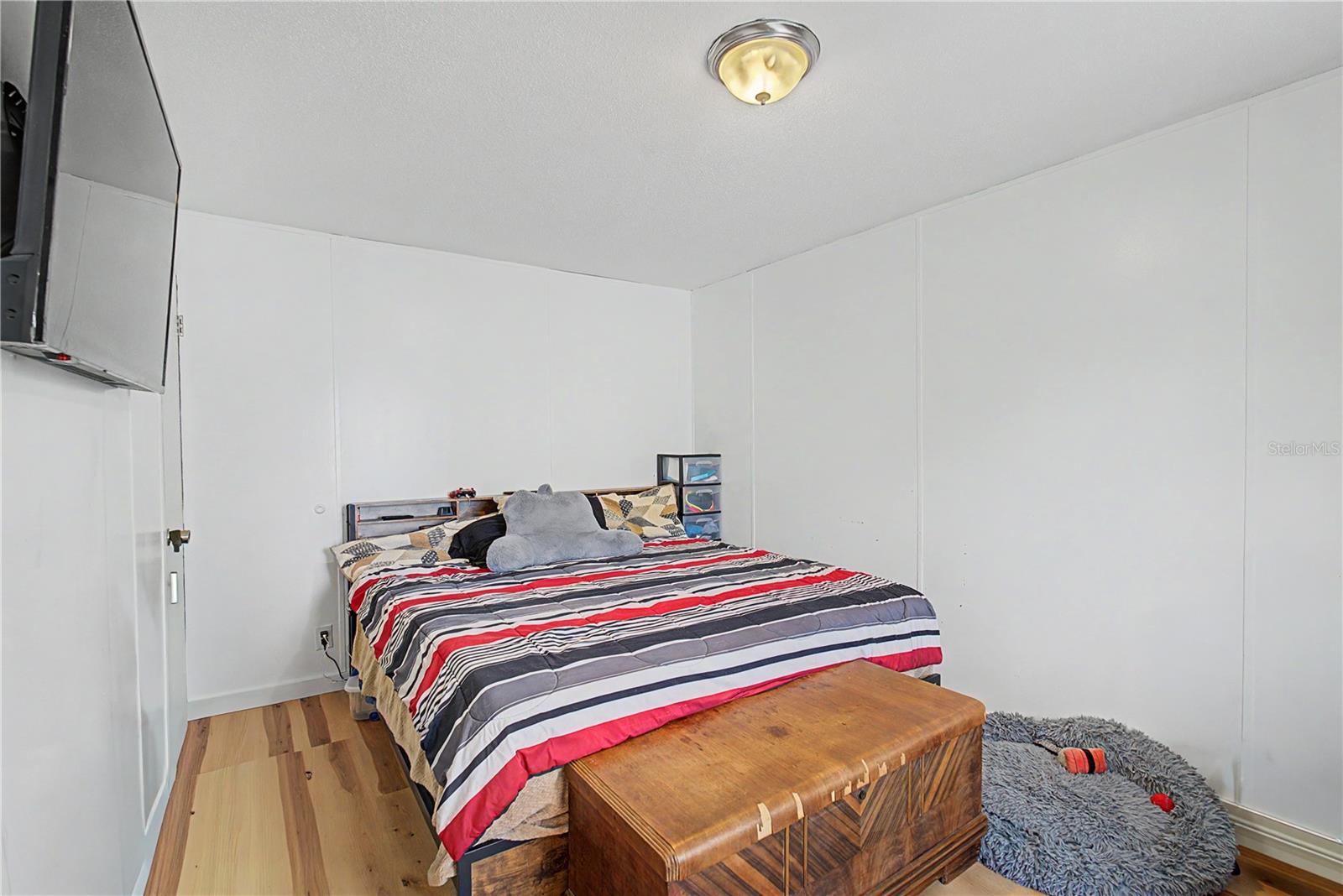 CRYSTAL ACRES - Residential