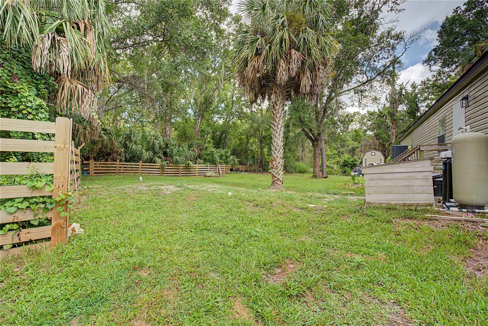 CRYSTAL ACRES - Residential