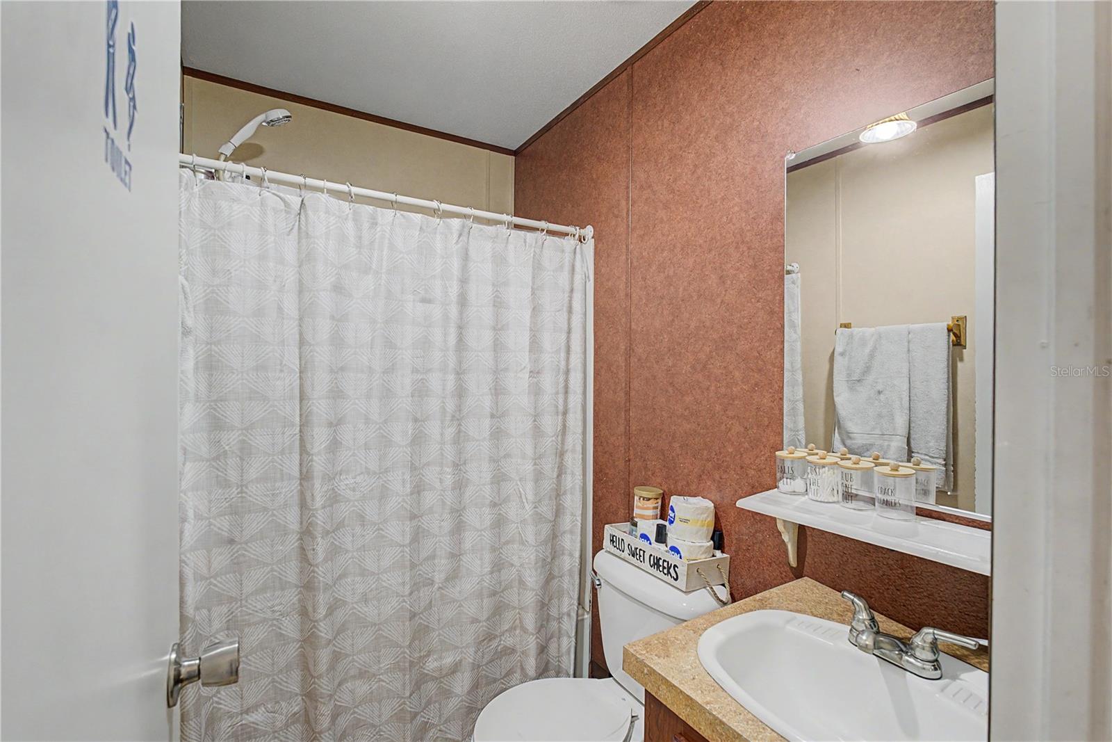 CRYSTAL ACRES - Residential