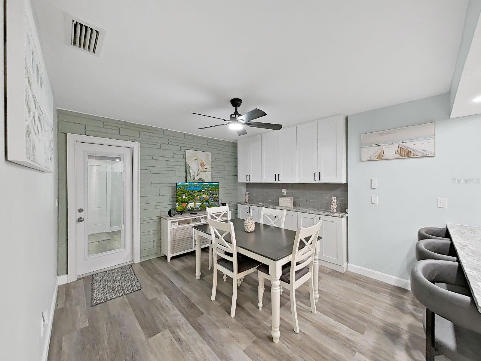 SUNSET HILLS 2ND ADD - Residential