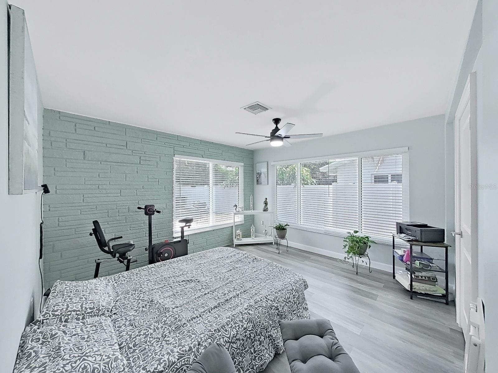 SUNSET HILLS 2ND ADD - Residential