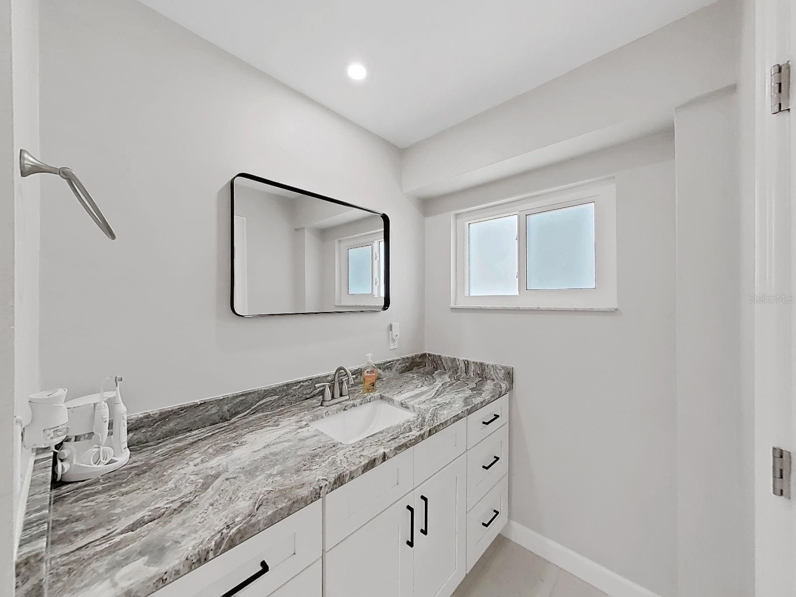 SUNSET HILLS 2ND ADD - Residential