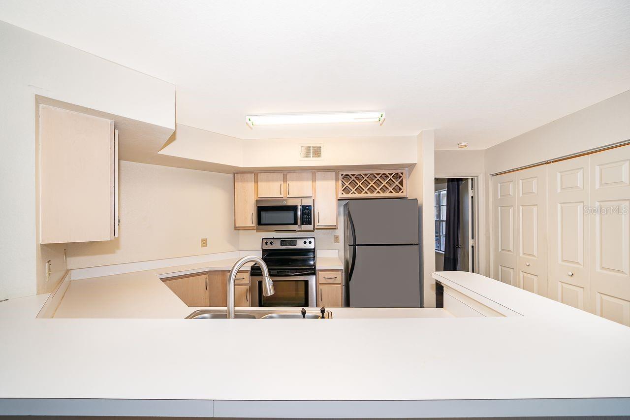 BERMUDA DUNES PRIVATE RESIDENCE - Residential Lease