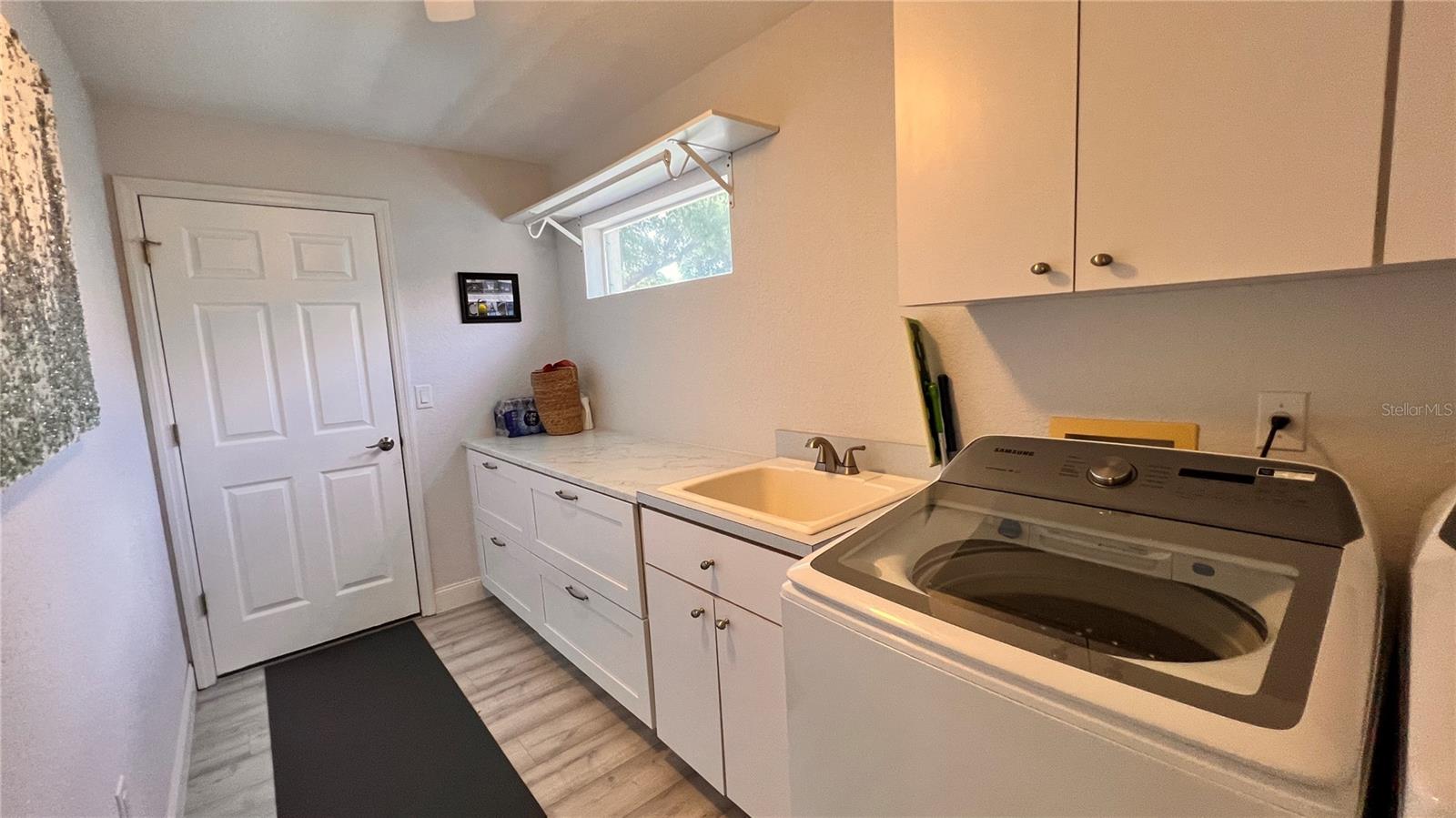 SILVERTHORN PH 2B - Residential Lease
