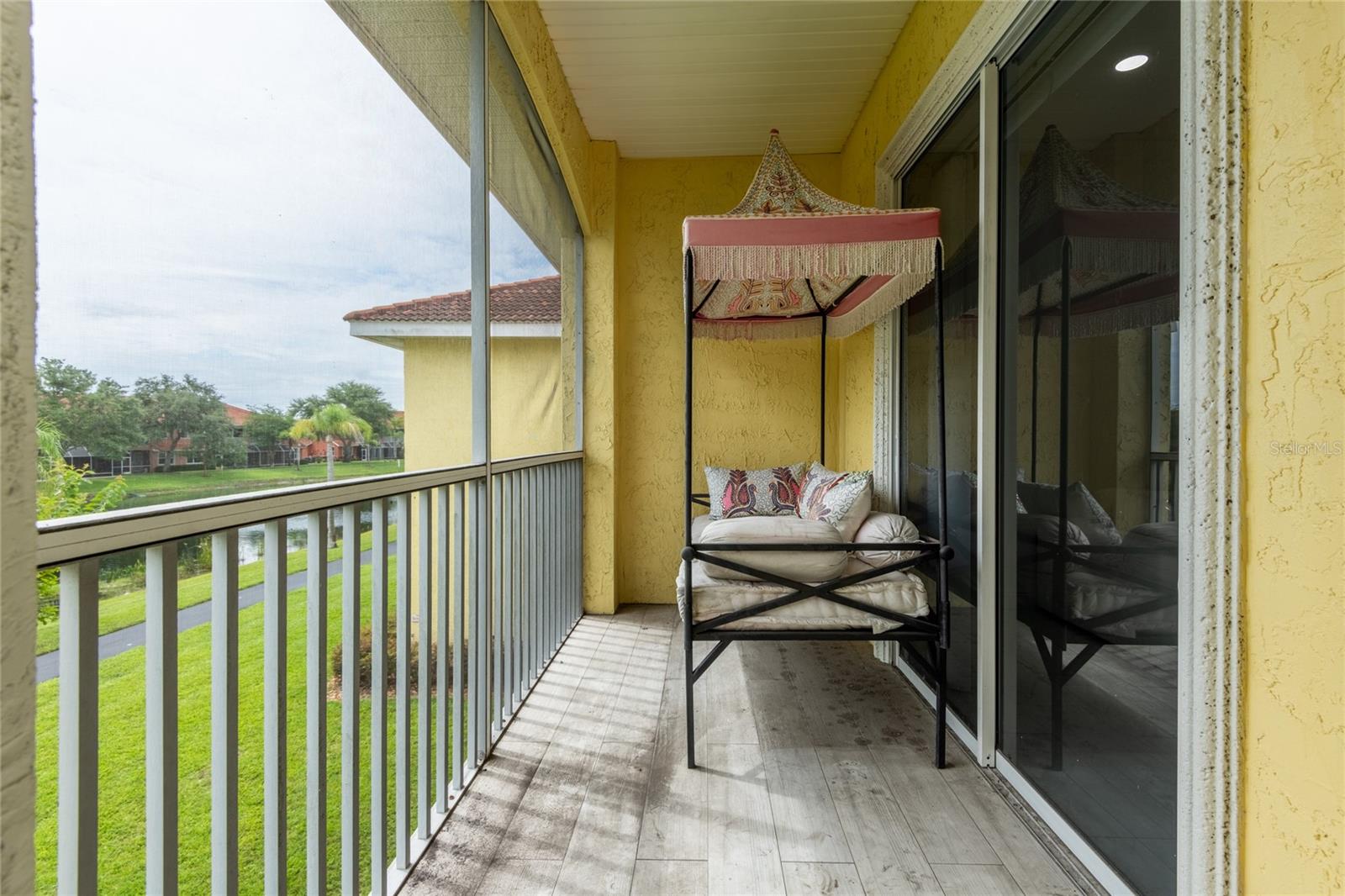 CALIENTE APTS CONDO - Residential