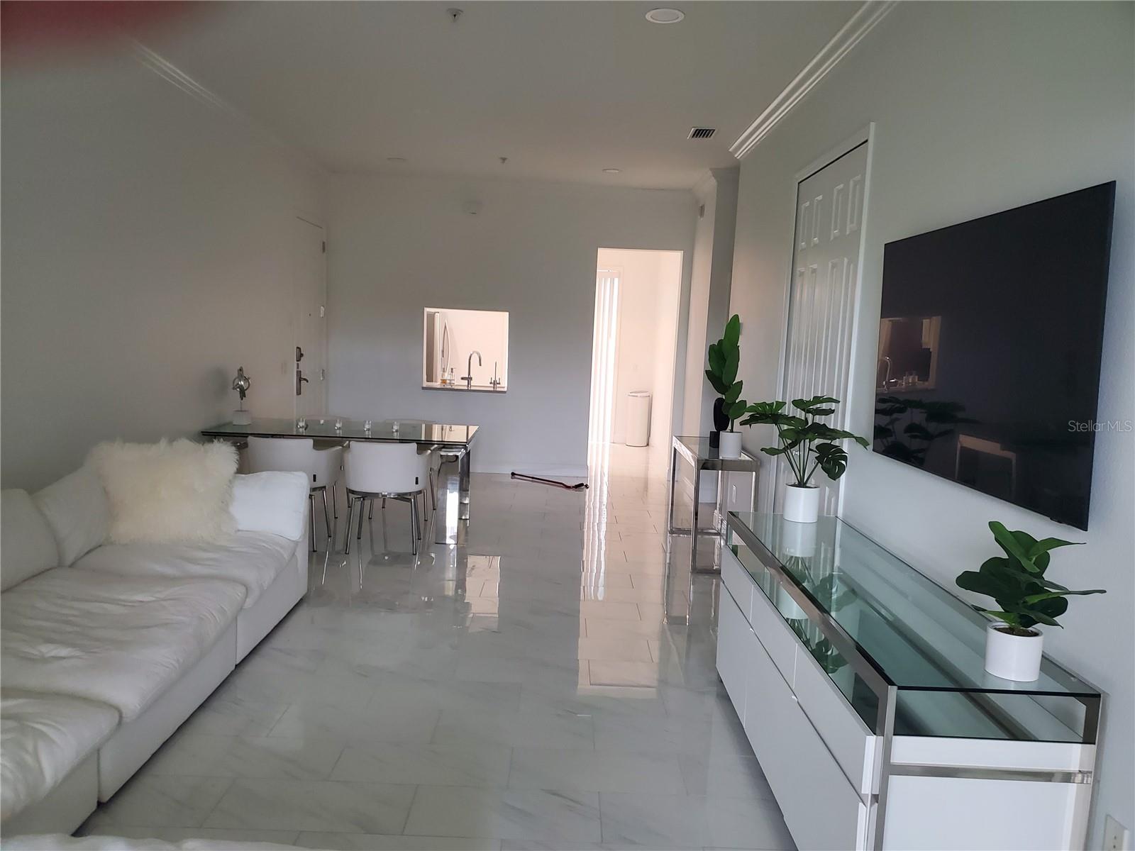 CALIENTE APTS CONDO - Residential