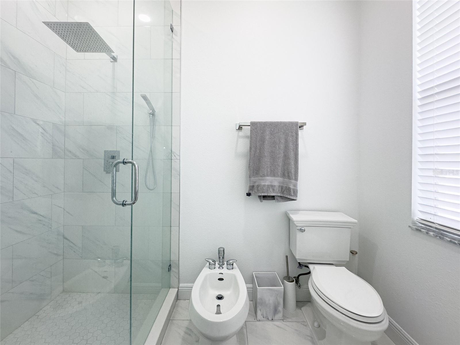 CALIENTE APTS CONDO - Residential