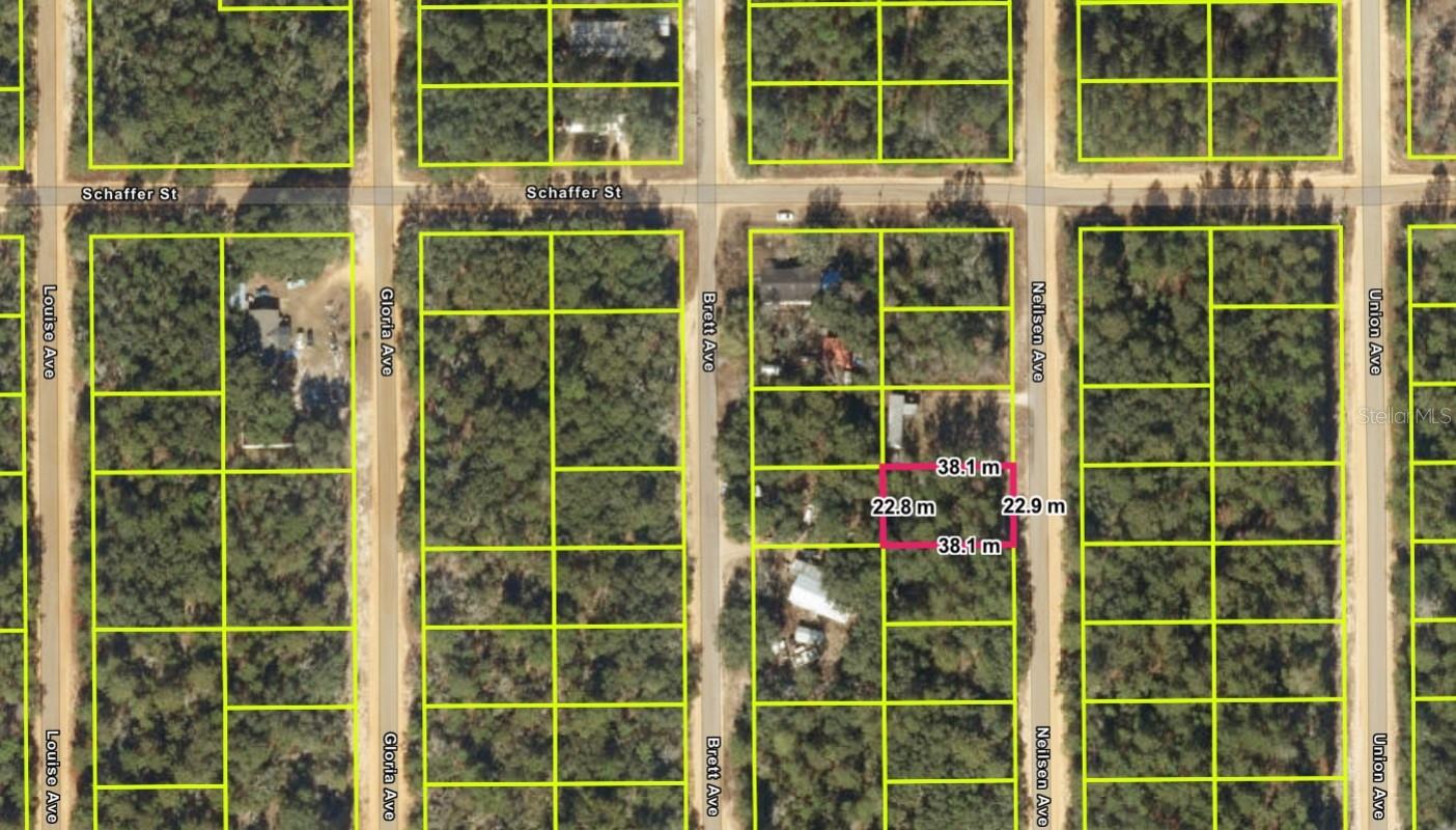 INTERLACHEN LAKES ESTATES - Land