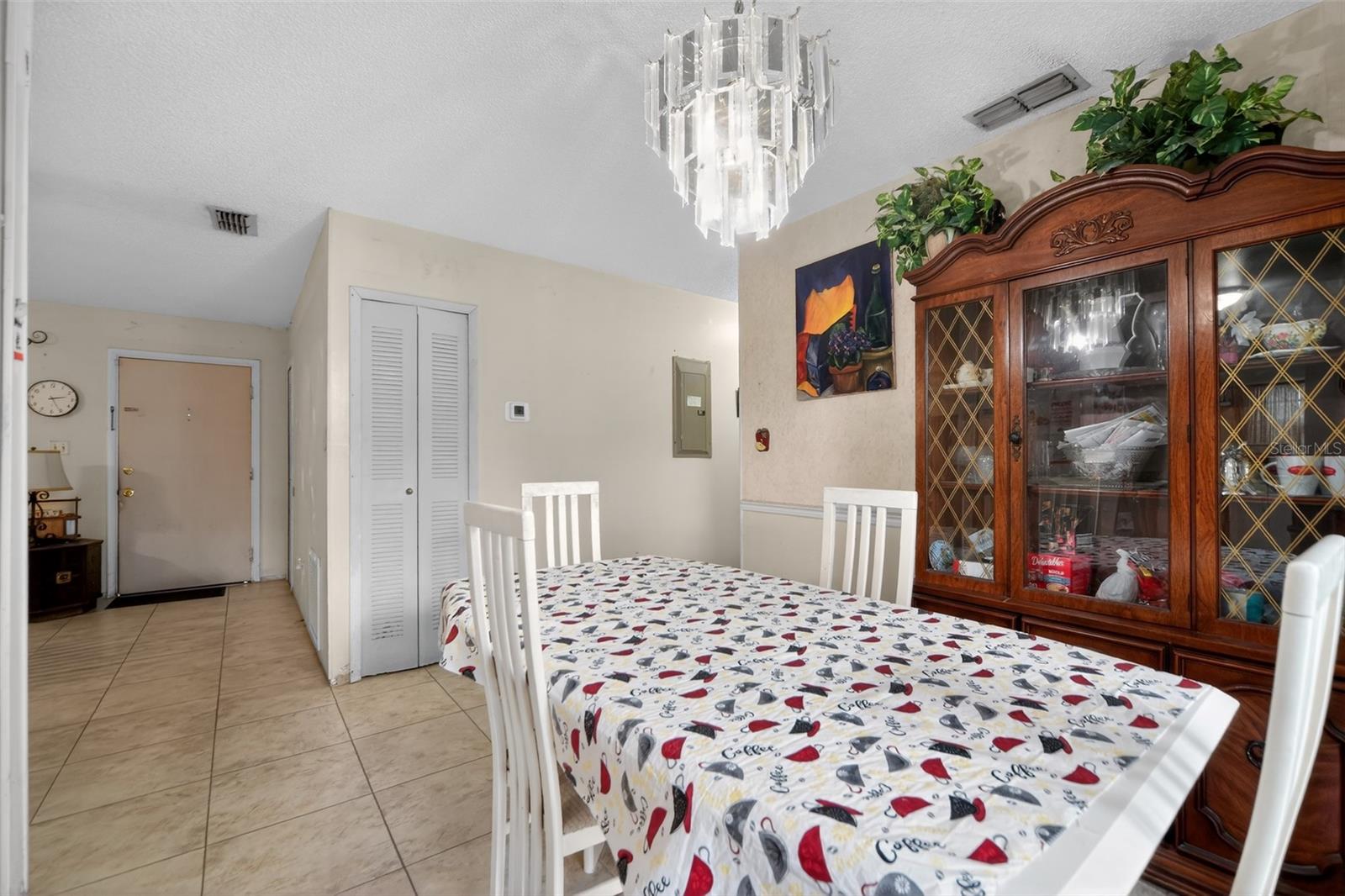 MEADOWS - Residential