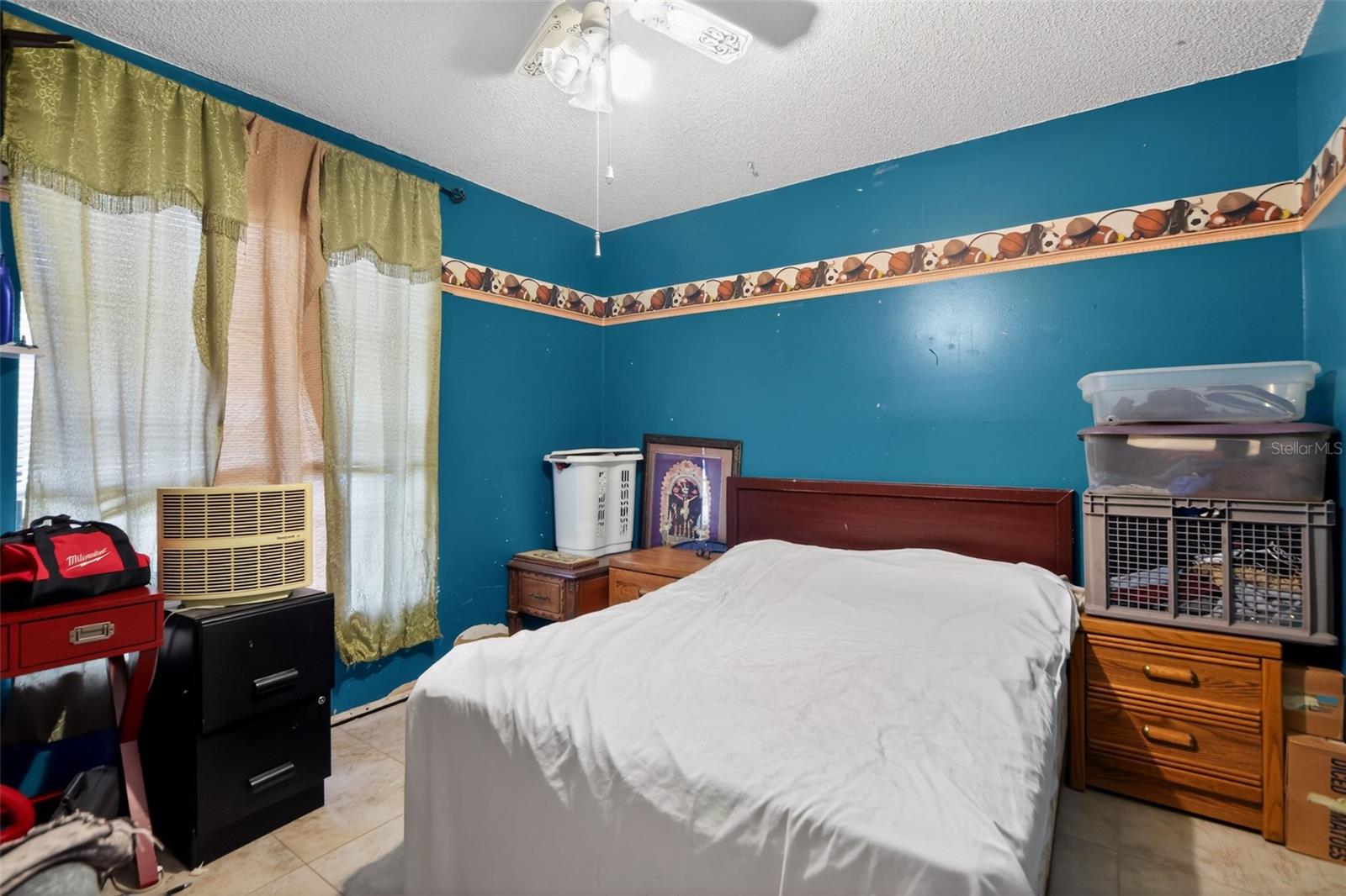 MEADOWS - Residential