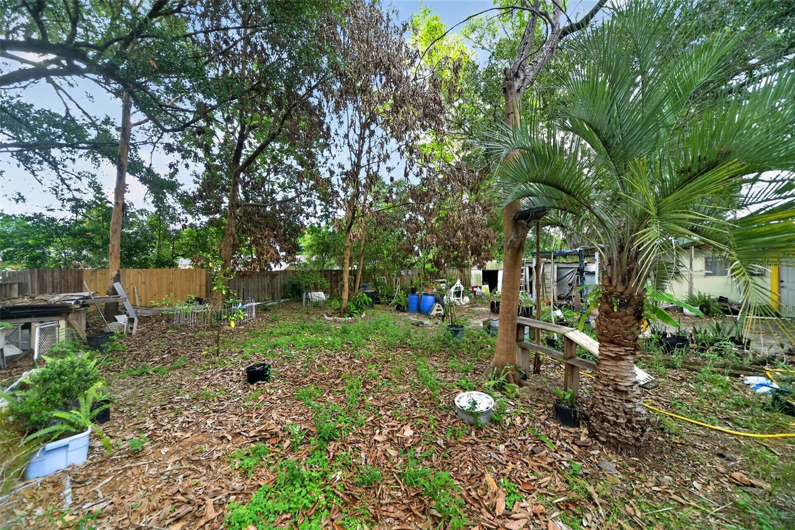 MEADOWS - Residential