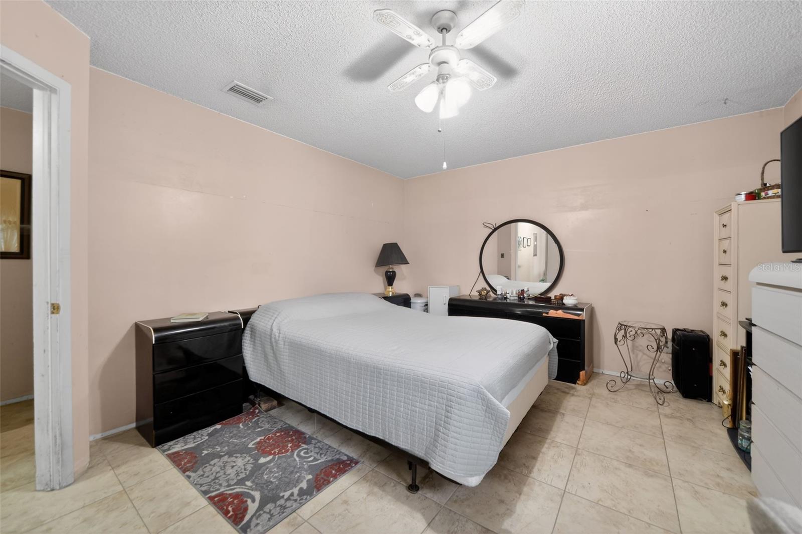 MEADOWS - Residential