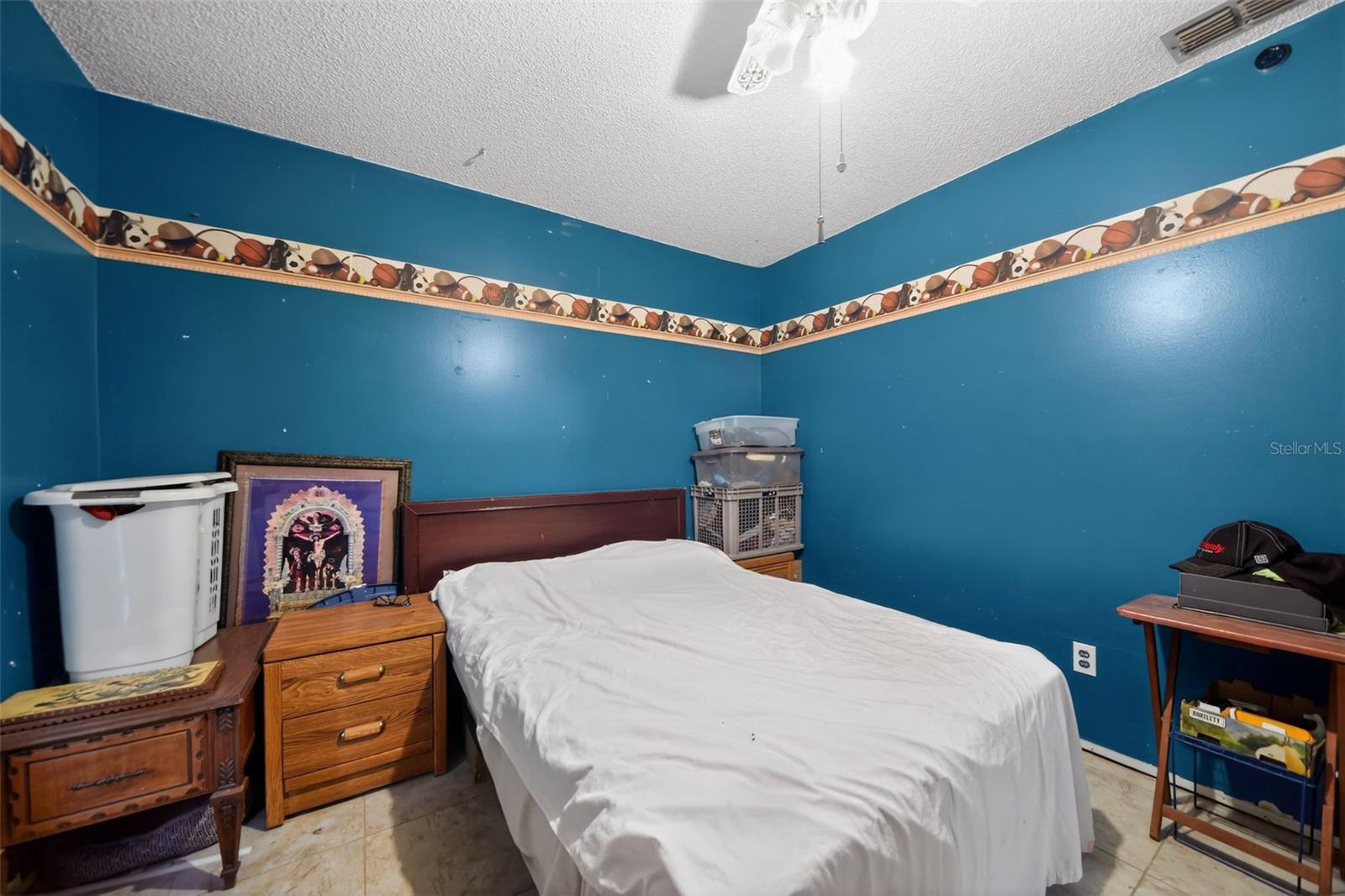 MEADOWS - Residential