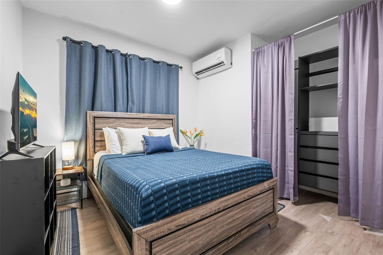 URB. VILLAMAR - Residential