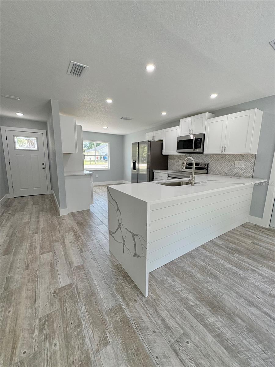 SPRING HILL - Residential