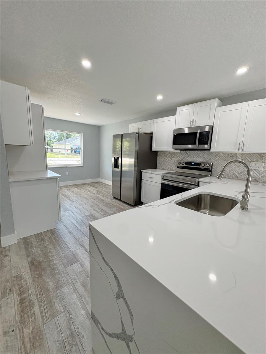SPRING HILL - Residential