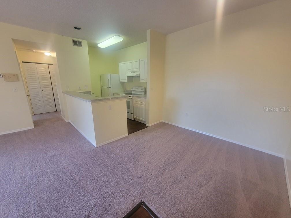 THE LANDINGS OF TAMPA A CONDOM - Residential