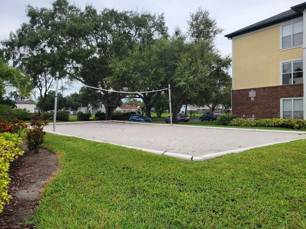 THE LANDINGS OF TAMPA A CONDOM - Residential