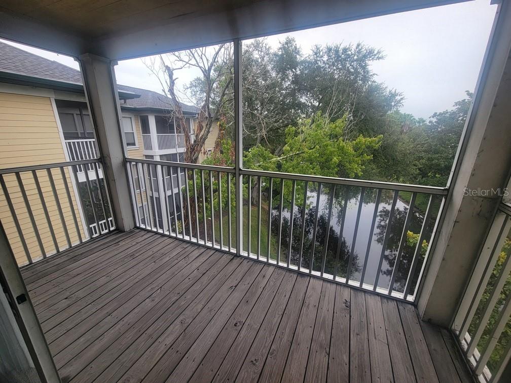 THE LANDINGS OF TAMPA A CONDOM - Residential