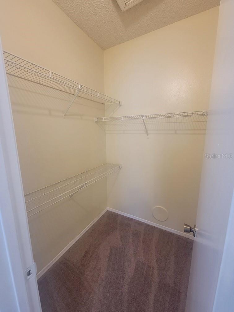 THE LANDINGS OF TAMPA A CONDOM - Residential