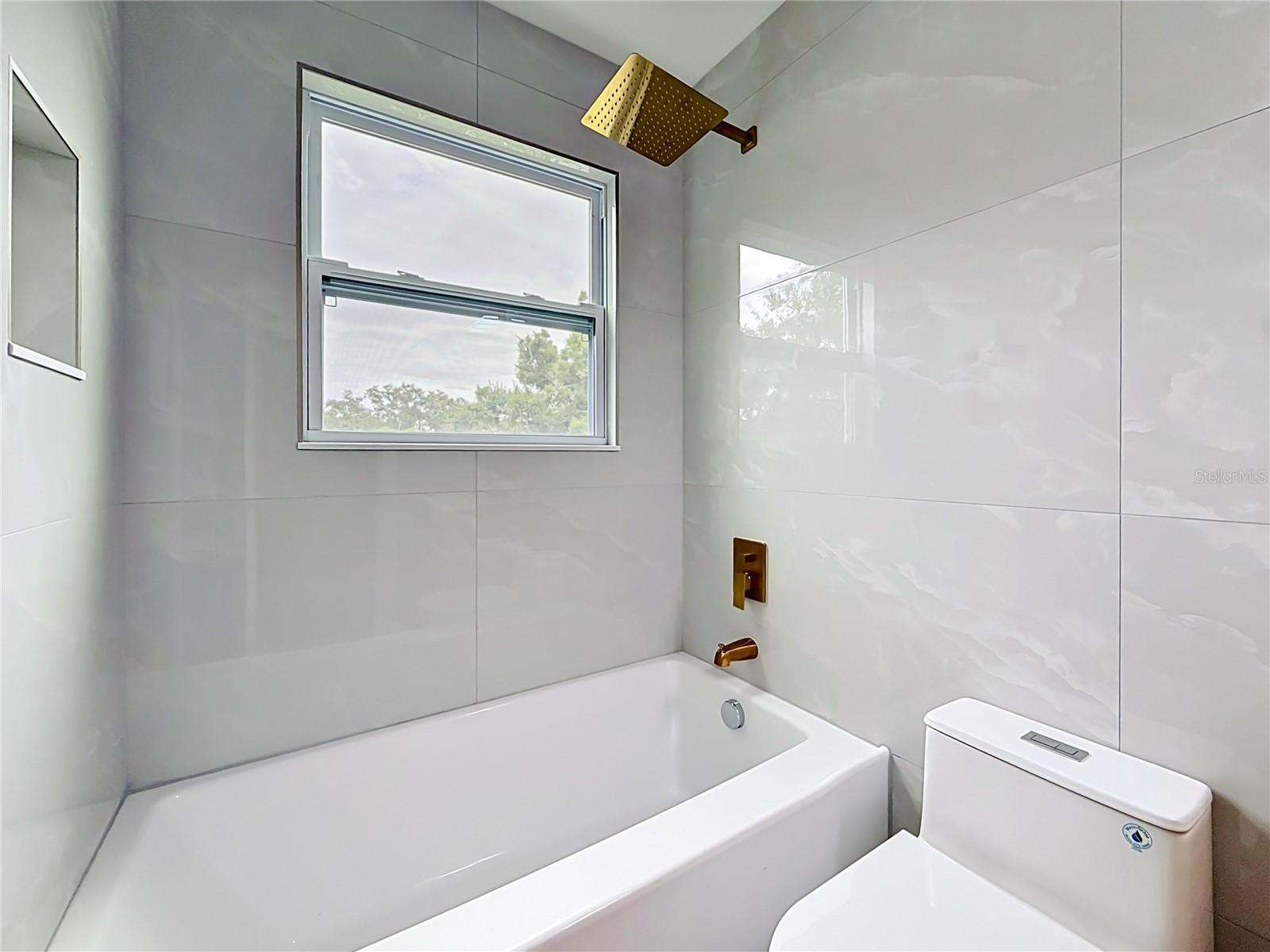 NORTHWOOD EAST - Residential