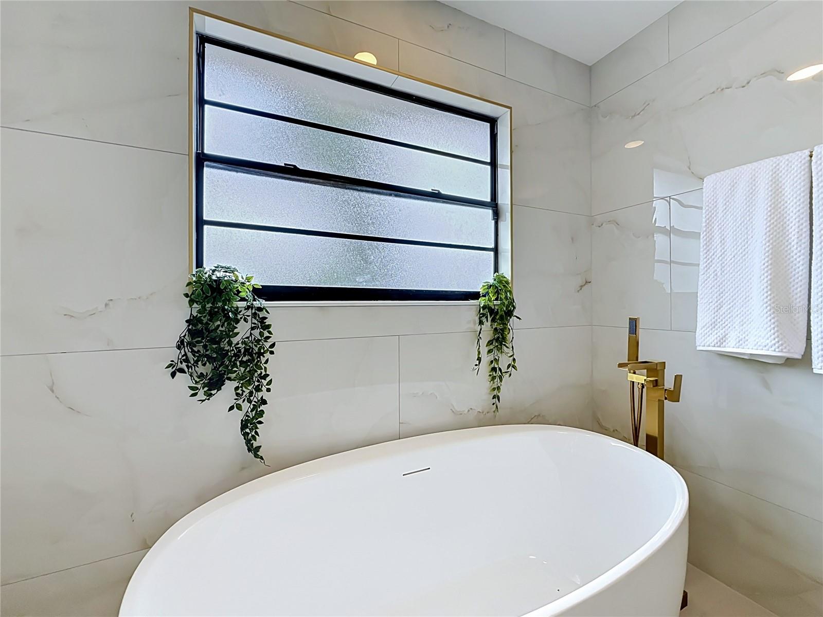 NORTHWOOD EAST - Residential