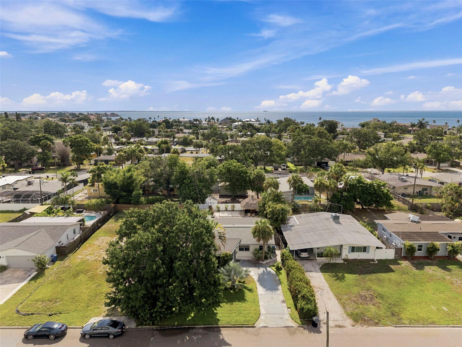 SHORE ACRES OVERLOOK SEC - Residential