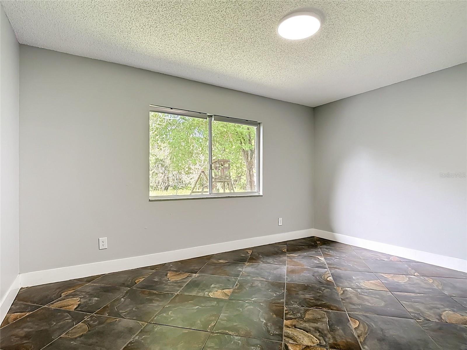 HUNTERS CREEK TR 240 PH 03 - Residential