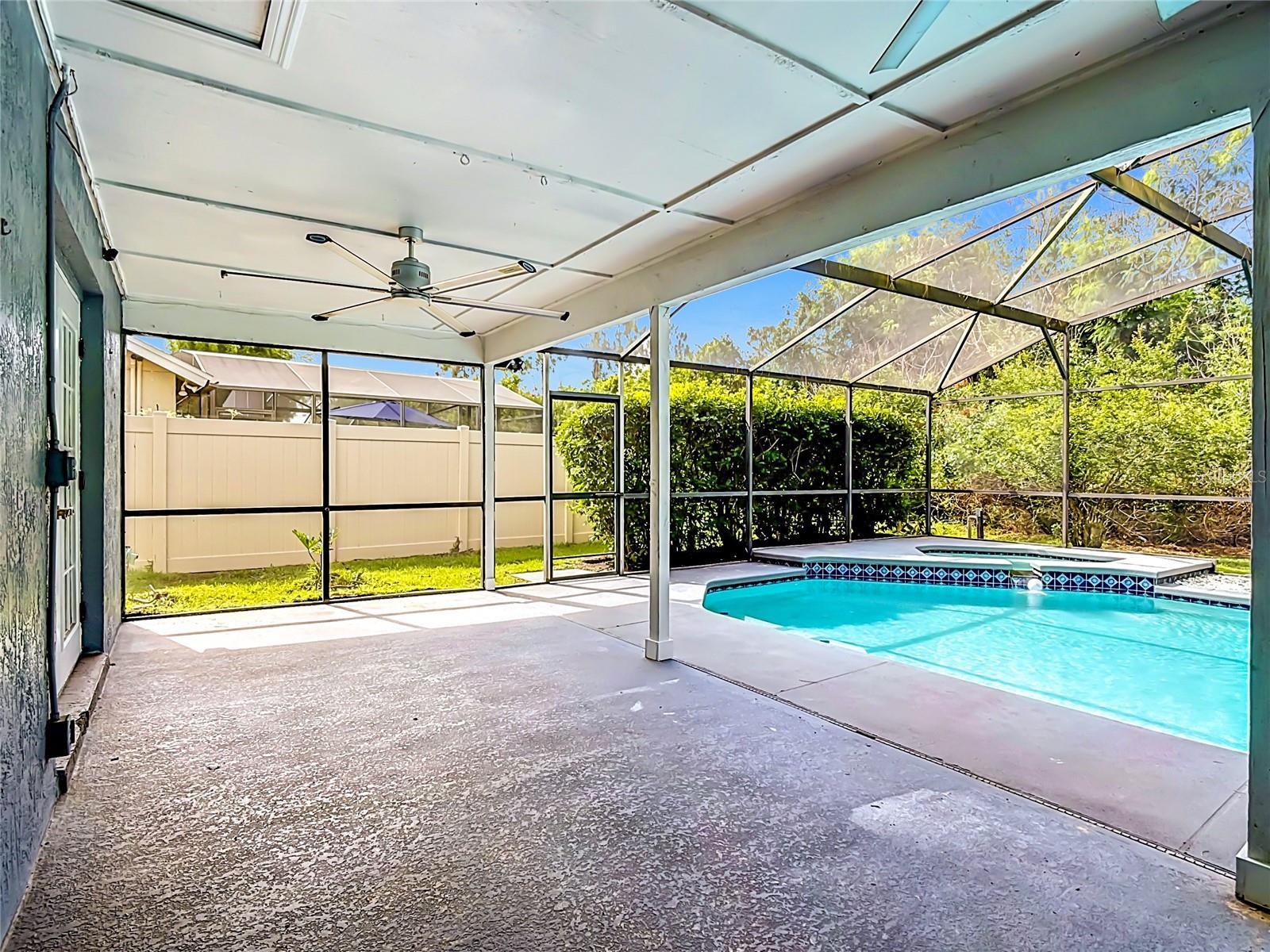 HUNTERS CREEK TR 240 PH 03 - Residential
